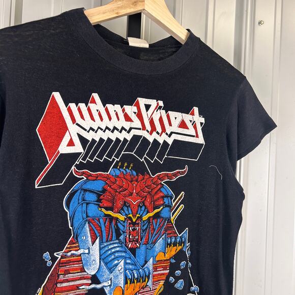Judas Priest 1984 The Metallian Defenders of the Faith Tour Metal Band Small Tee - Picture 1 of 5